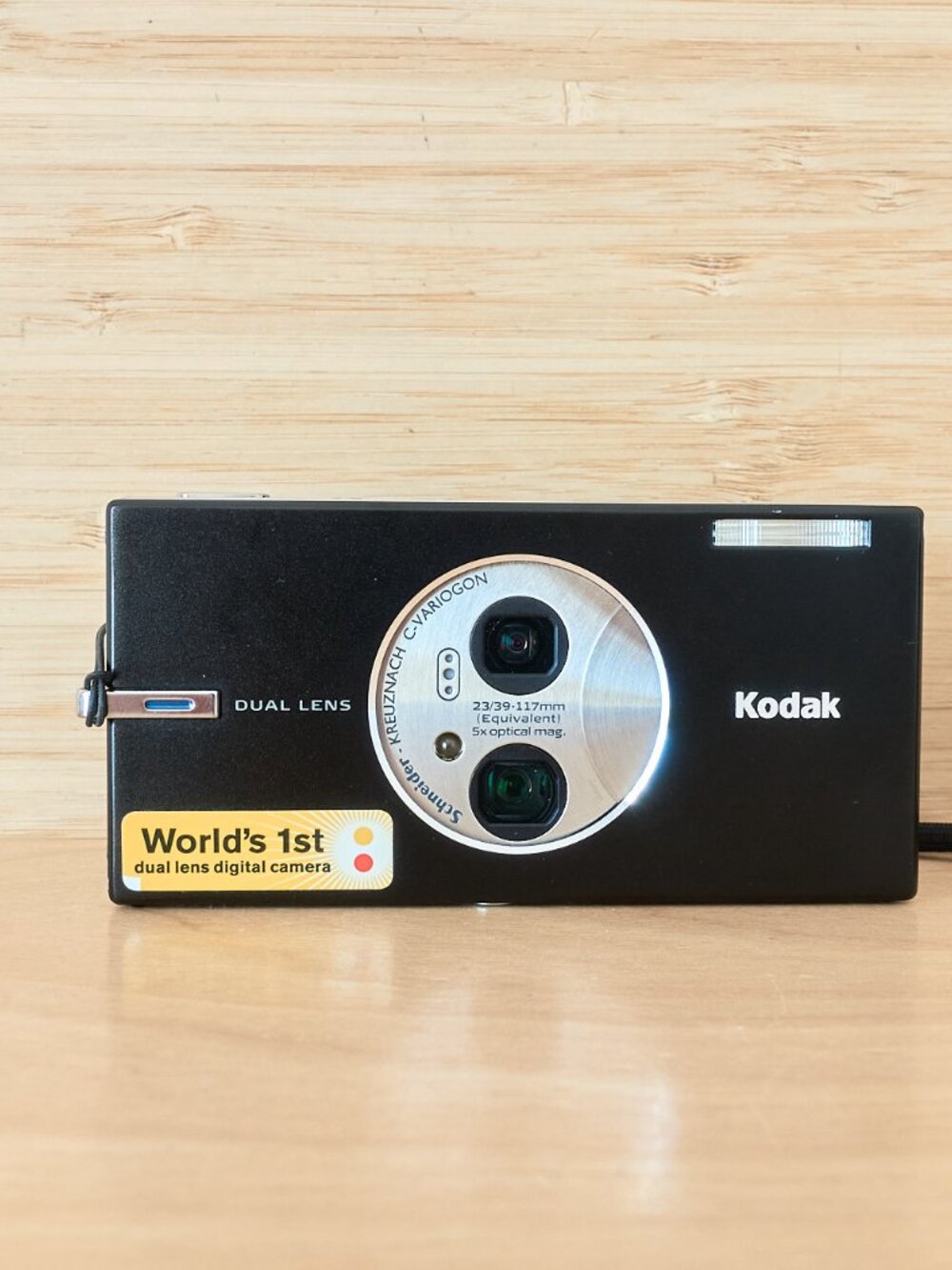 Kodak EasyShare V570 Digital Camera Black Dual Lens Compact Tested